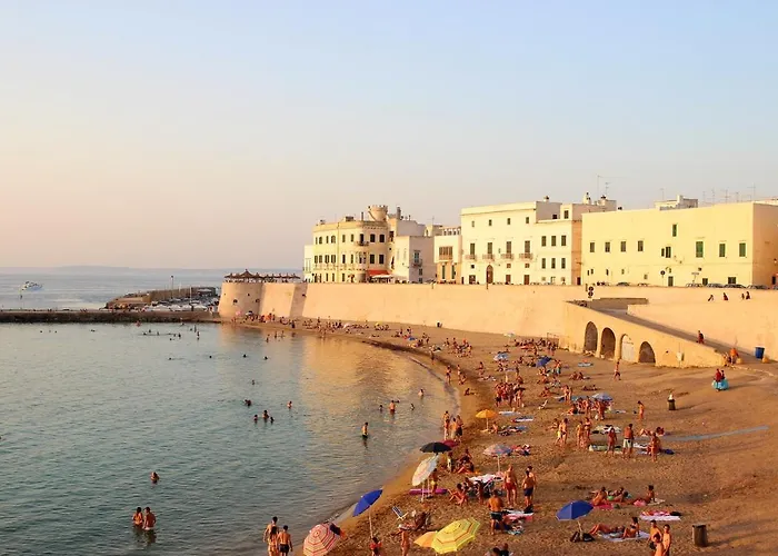 Bright In - 30 Sqm + Enclosed Garden Apartment Gallipoli