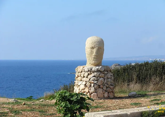 Bright In - 30 Sqm + Enclosed Garden Apartment *