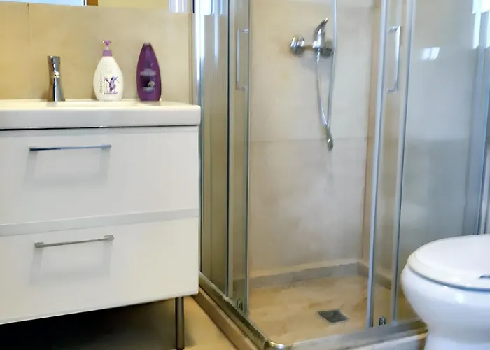 Apartment Bright In - 30 Sqm + Enclosed Garden Gallipoli